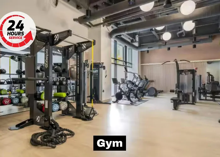 Hulu+gym+parking Near Shopping|upmc|universities Apartment *